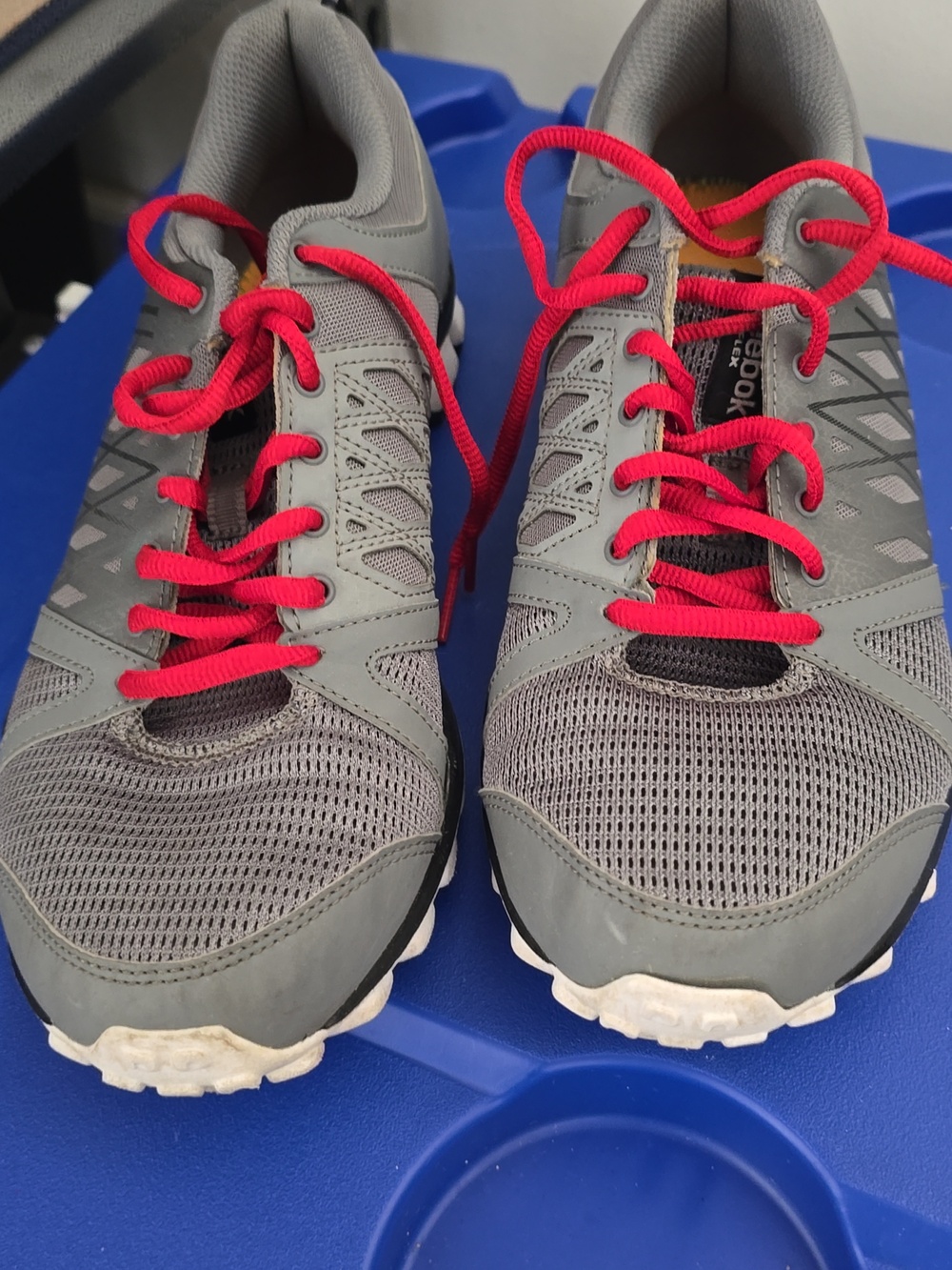 Men's Reebok Real Flex3D Fuse Frame Gray Athletic Sneakers EUC Size 8.5 - Picture 2 of 5